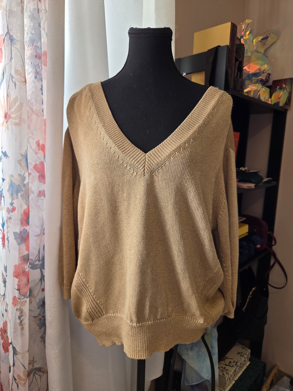 Massimo Dutti Women’s V-Neck Lightweight Sweater - Camel - Picture 2 of 12